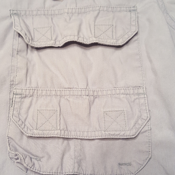 Woolrich Button Down Vented Fishing Shirt. Gray. - Picture 5 of 8